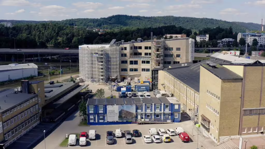 drönarbild över skanskas byggprojekt i Borås